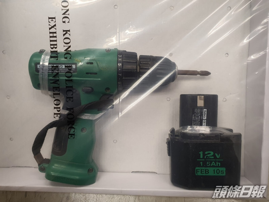 人員檢獲一批爆竊工具。警方圖片
