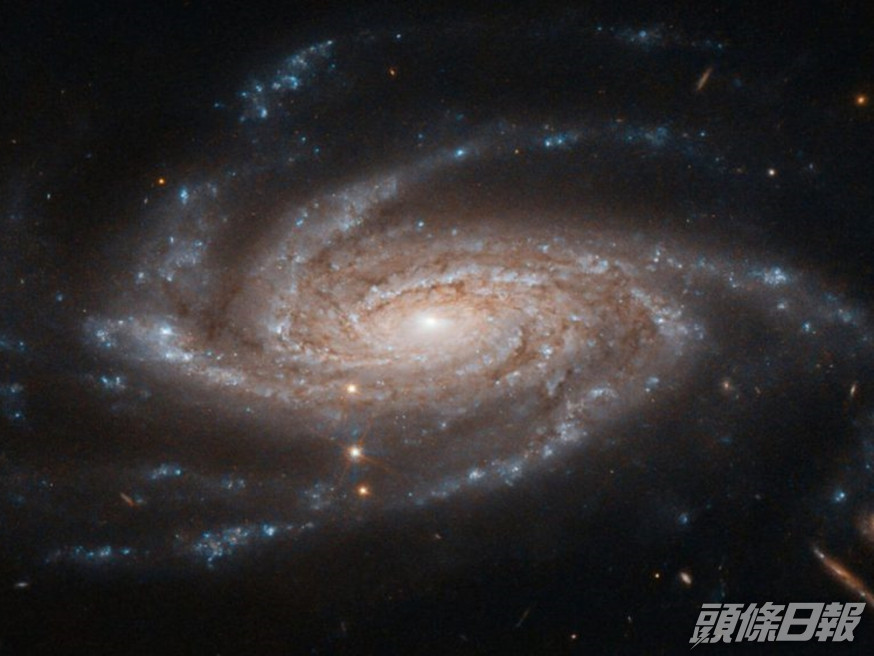 洛布希望尋找外星文明建造科技的證據。網圖