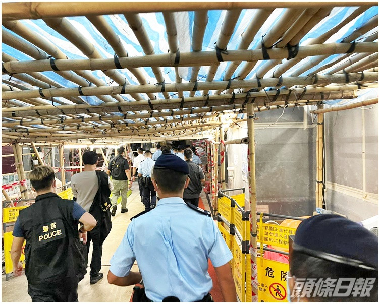 警員於灣仔開平道、恩平道及駱克道一帶採取行動。