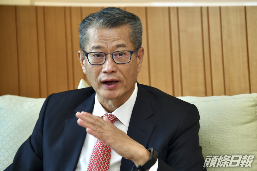 陳茂波說現階段不具備放寬住宅物業市場需求管理措施的空間。資料圖片