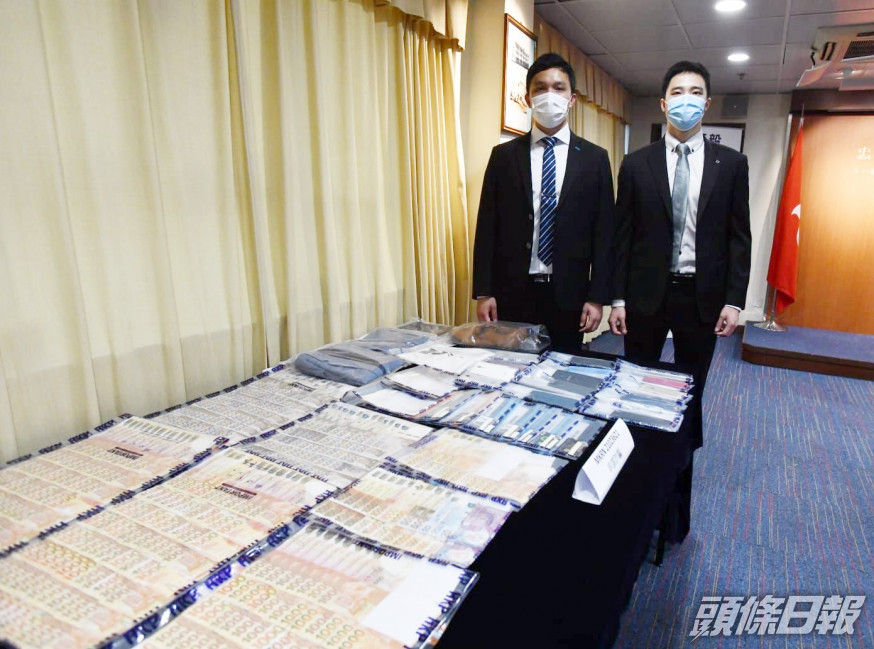 警方交代案情。