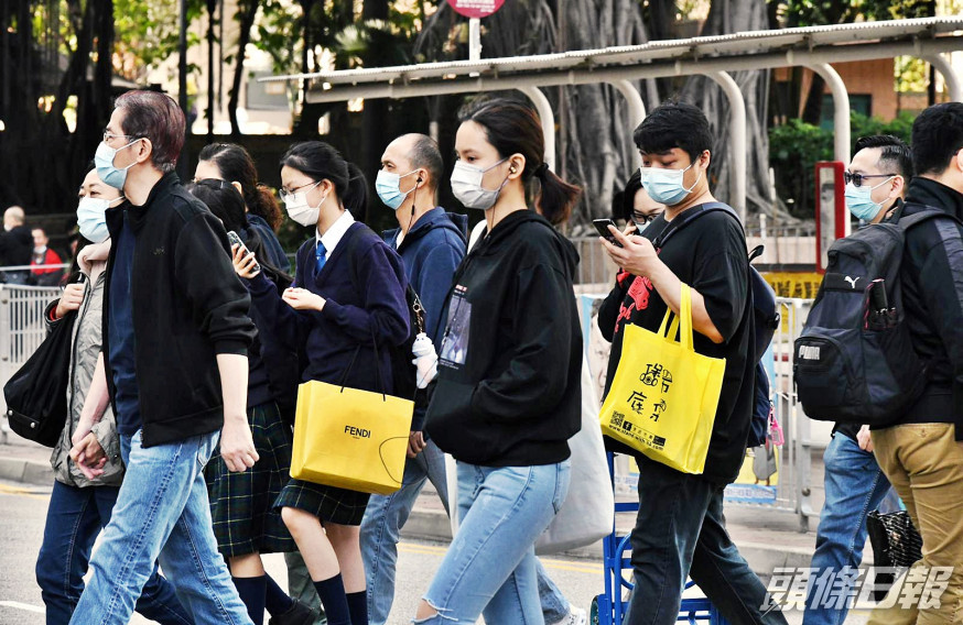 政府實施多項措施應對第四波疫情。