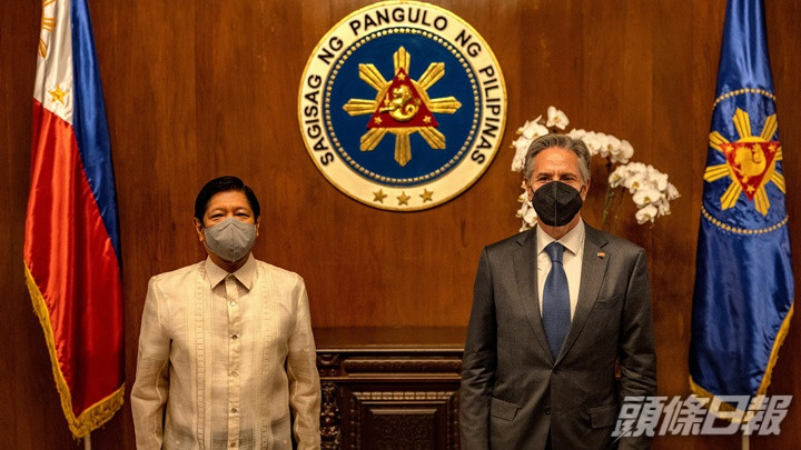 小馬可斯在菲律賓總統府與布林肯會晤。路透社圖片