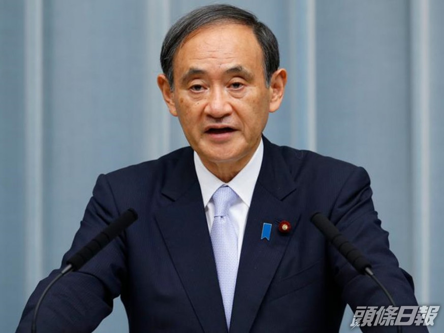 菅義偉今日表示不會優先接種疫苗。AP圖片