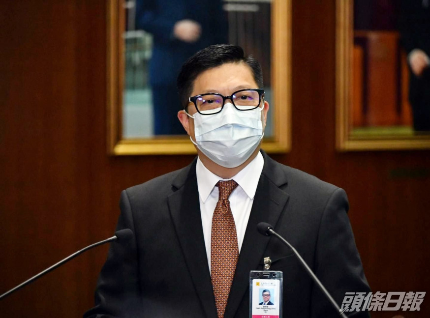 鄧炳強指,目前是台灣當局不願讓陳同佳前往當地。