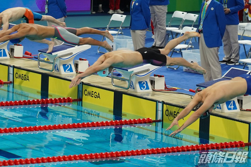 黃漢彥在全國第11屆殘運會暨第八屆特殊奧運會男子S14級200米自由泳項目勇奪金牌。