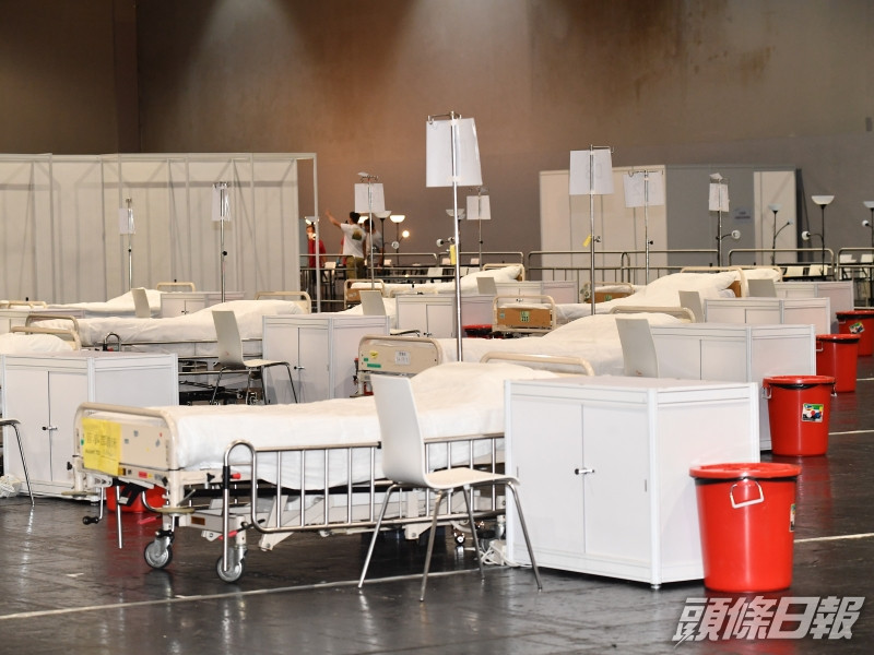 率先使用的展覽館將可容納四百至五百張病牀。