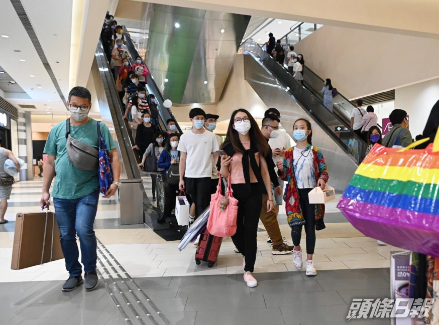 消息指,今日新增約30宗確診個案。資料圖片