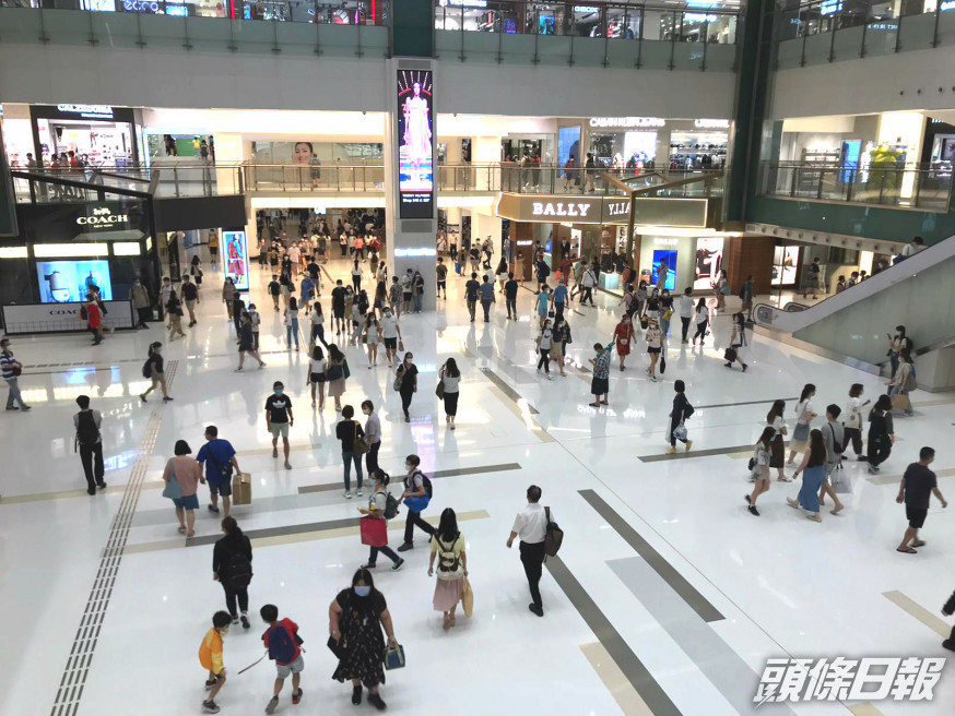 新城市廣場未見示威者聚集。