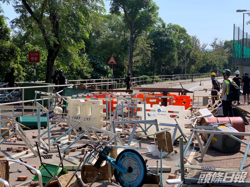 中大二號橋下是吐露港公路。資料圖片