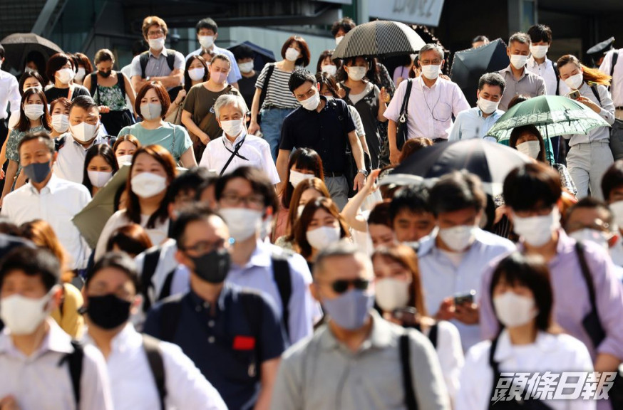 日本最近一周單日新症不足100宗。路透社資料圖片