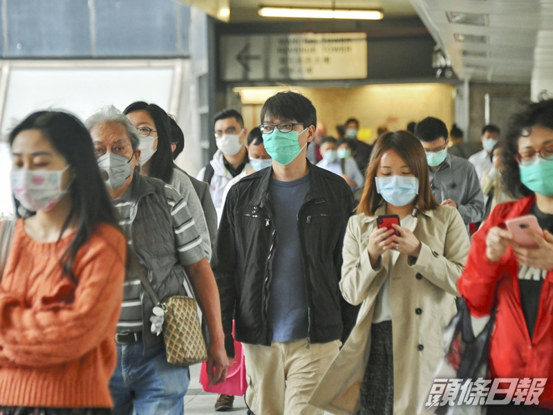 政府公務員上周五起,陸續接獲簽署聲明擁護《基本法》及效忠香港特區的聲明書。資料圖片