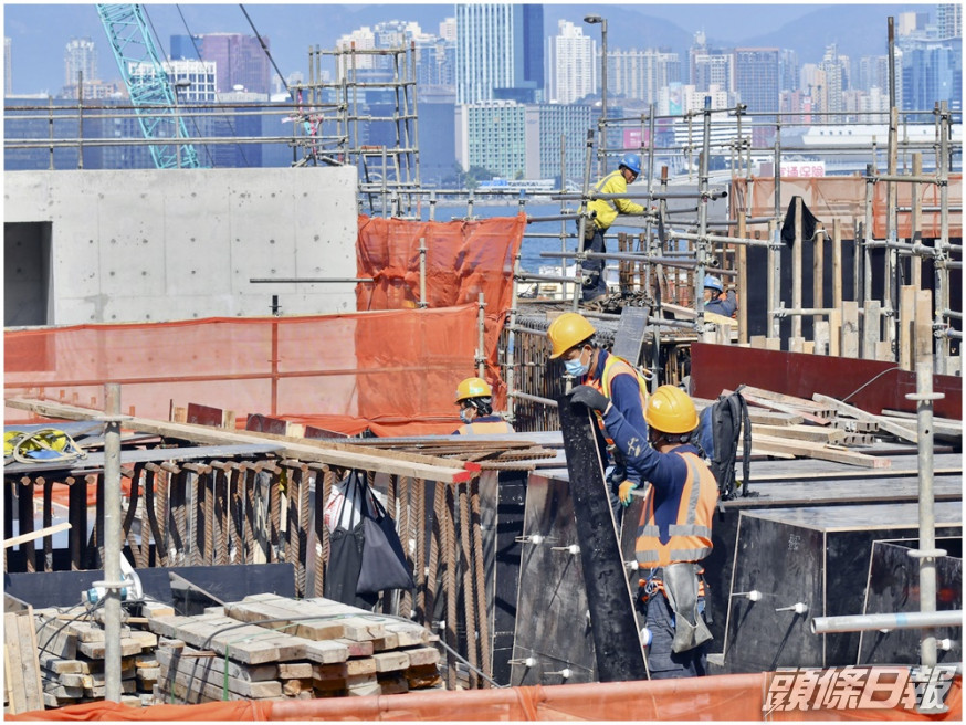建造業工地人員必須透過「社區檢測中心預約系統」預約,方可接受免費檢測服務。資料圖片
