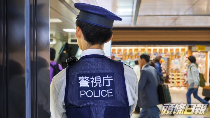 日本有警員在街頭醉倒後,遺失查案文件。iStock示意圖,非涉事人