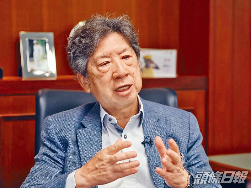 湯家驊表示,一旦最終不能入籍海外,或變「移民難民」。