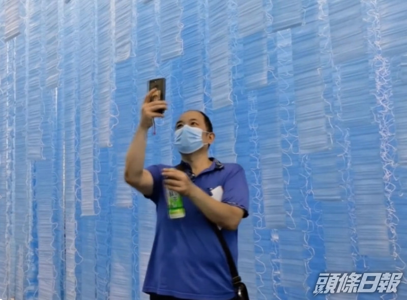 「口罩迷宮」成展覽會亮點。網圖