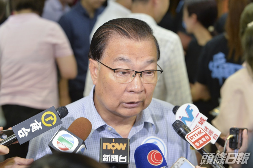譚耀宗表示,澳門在防疫方面的確做得比香港好。資料圖片