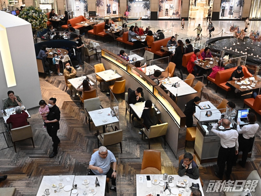 截至4月22日,共有2,034間餐飲處所已提交網上登記。資料圖片