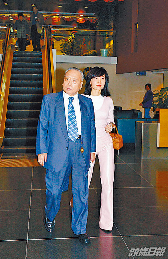 邱德根與女兒邱美琪早年經常出入馬場。