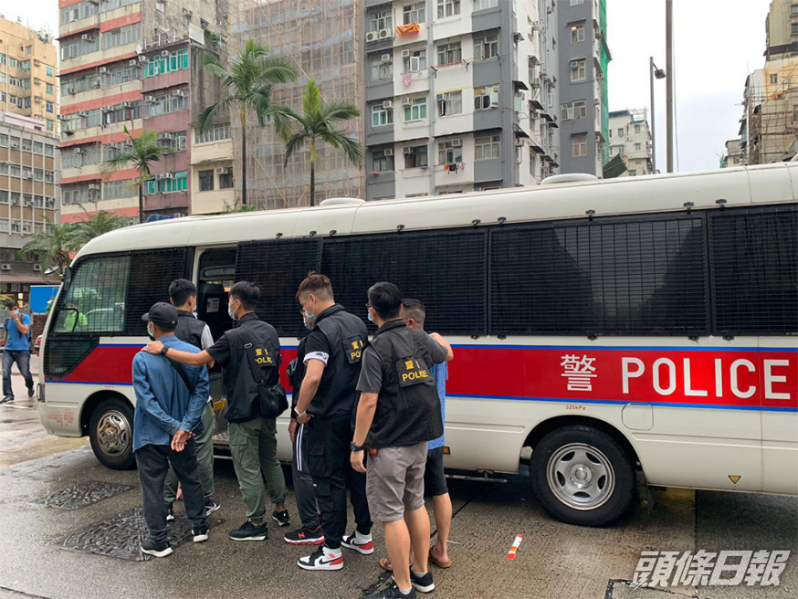 警方在行動中拘捕7人。警方圖片