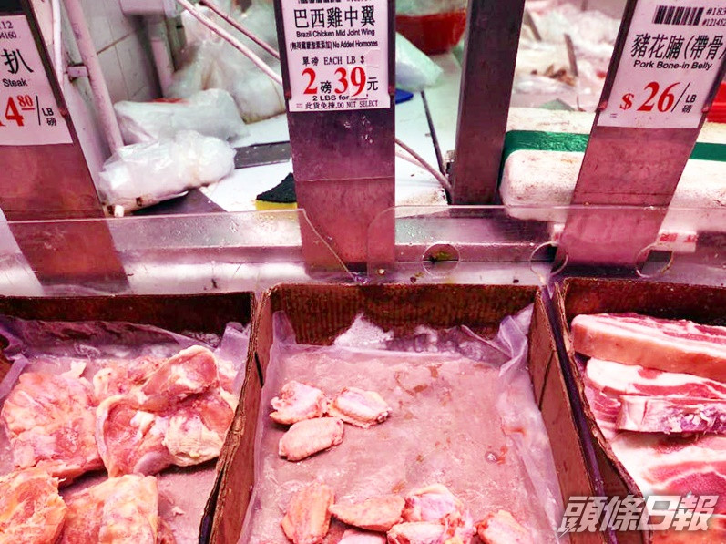 何栢良指,巴西和歐洲等地均有肉食處理廠出現大型群組爆發,食物表面或因而受污染。