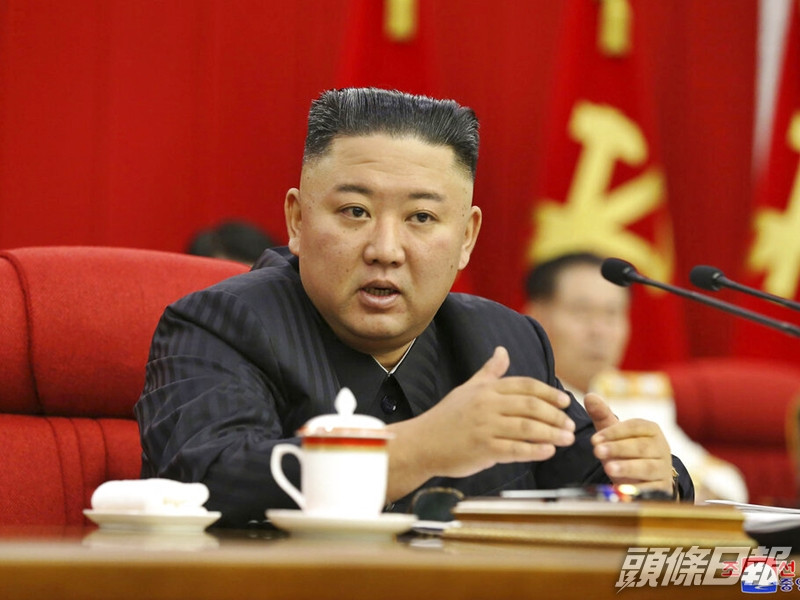 北韓領袖金正恩強調,北韓有需要做好「與美國對話及對決」的兩手準備。AP圖片