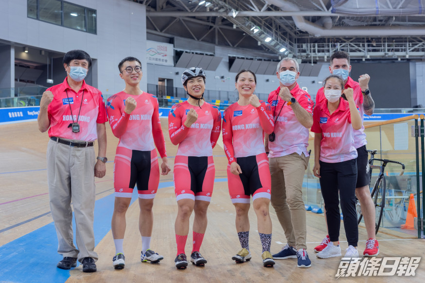 單車隊為賽事宣傳。 香港單車總會圖片