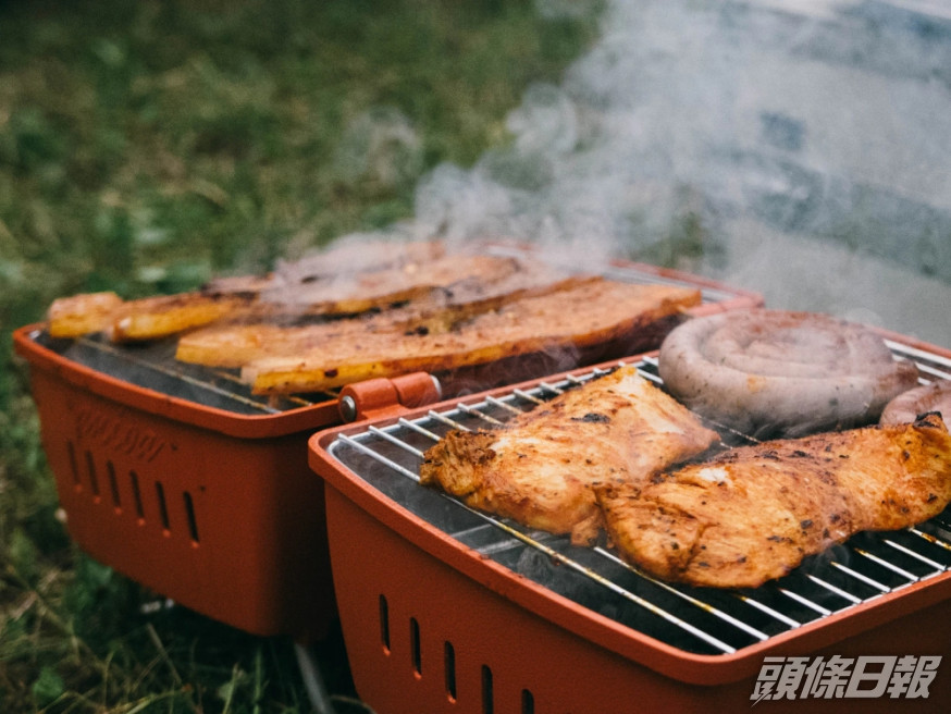 女童請同學返家BBQ反被指靠父母遭排斥。(網圖)