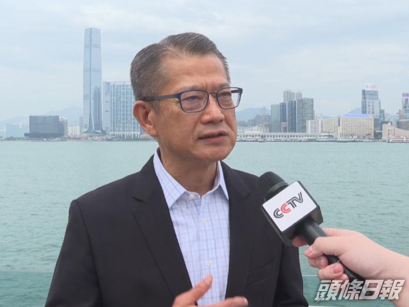 財政司司長陳茂波。央視圖片