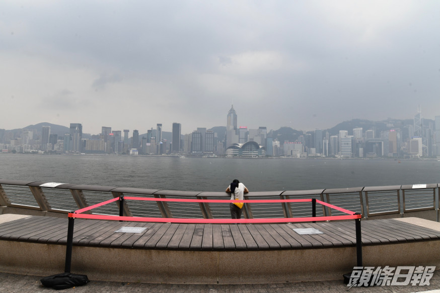 環保署的空氣質素健康指數今天達到「甚高」水平。資料圖片