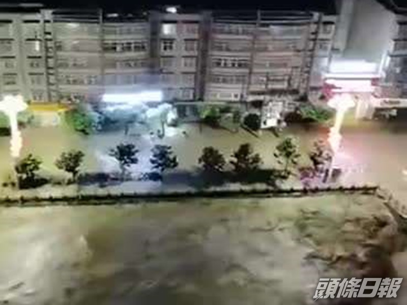 多處低窪地段被水淹浸。網圖