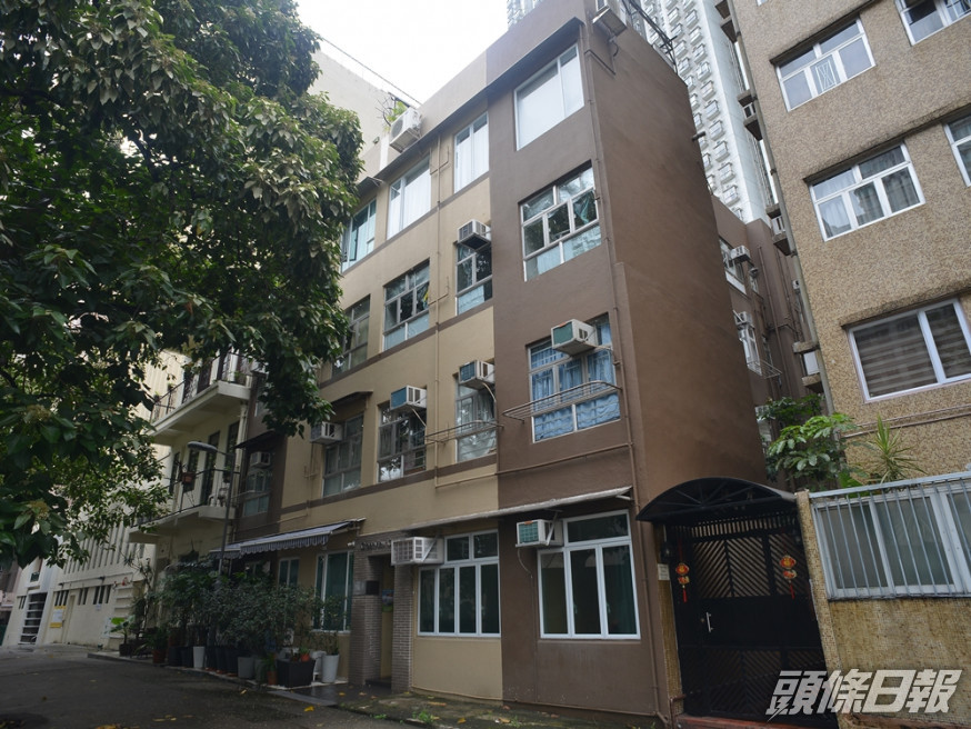 西區青蓮臺7-8號一單位較早前亦發生爆竊案。資料圖片