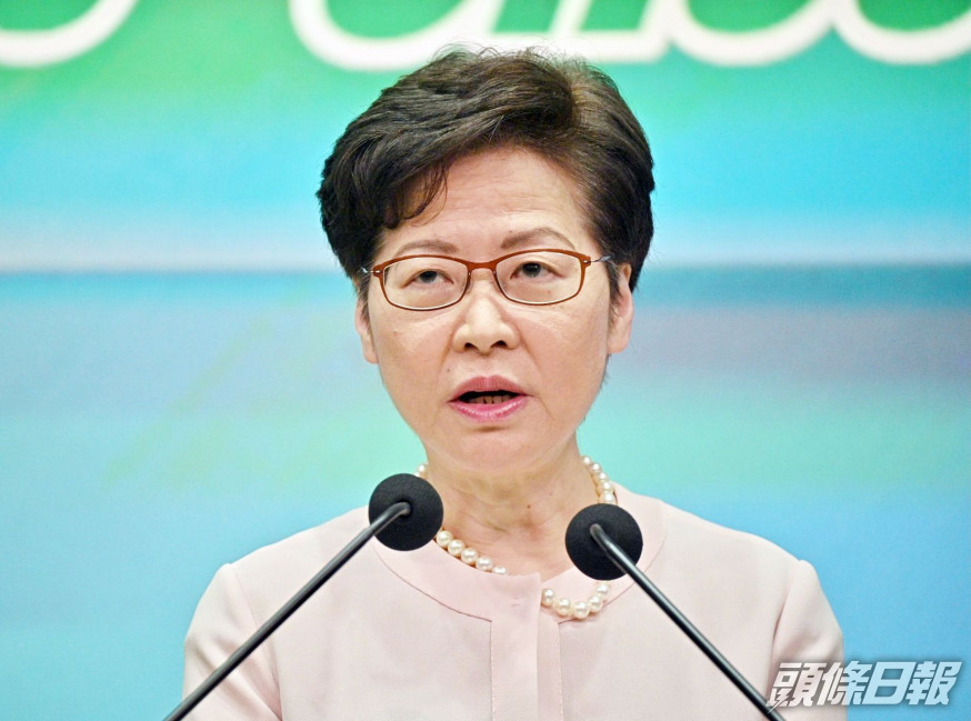林鄭月娥表示,不久後會安排第二輪區議員宣誓。