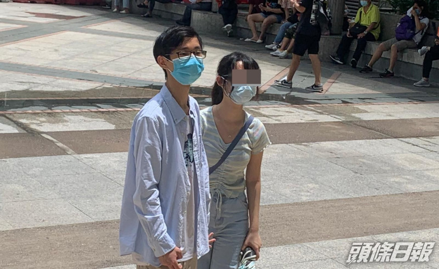 黎文光(左)3項控罪罪成。資料圖片
