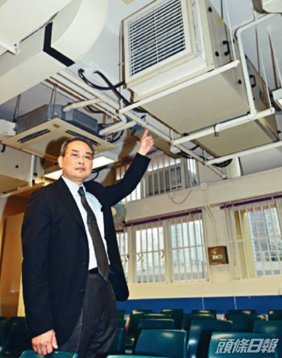 香港工程師學會會長源栢樑先後於沙士及新冠肺炎期間,改裝病房通風設計。 褚樂琪攝