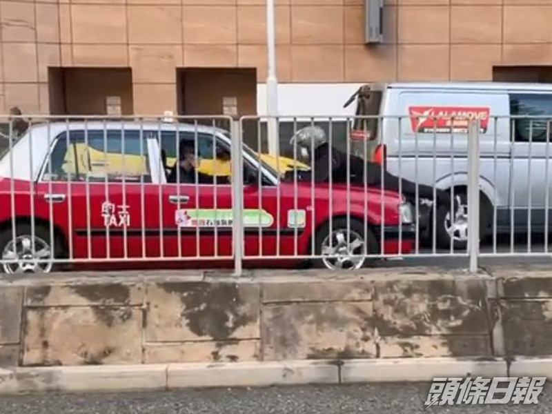 的士司機涉危險駕駛被捕。網上截圖