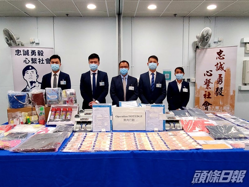 警方講述行動經過。林思明攝