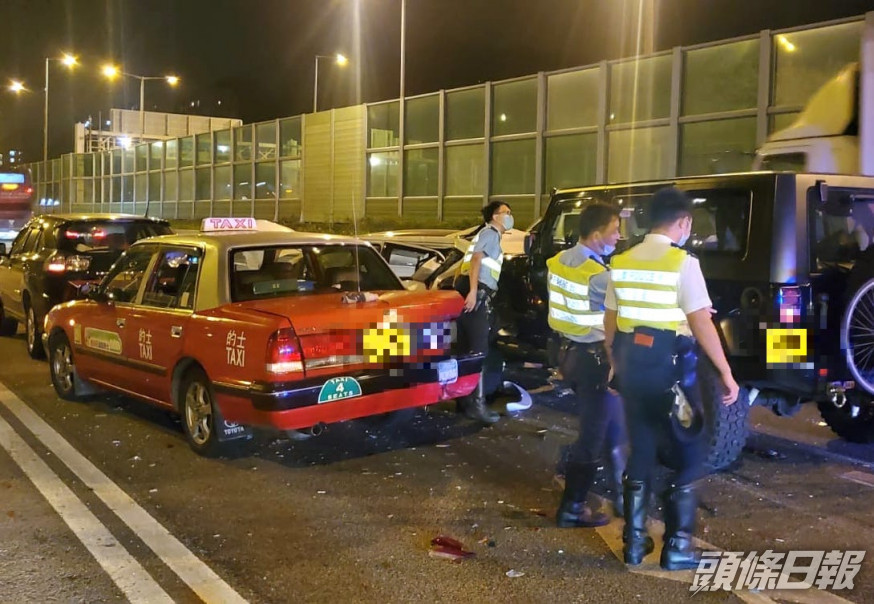 吐露港公路日前發生4車相撞的意外。資料圖片