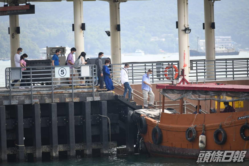 措施放寬後,持牌旅行社可舉辦不多於30人的本地遊旅行團。