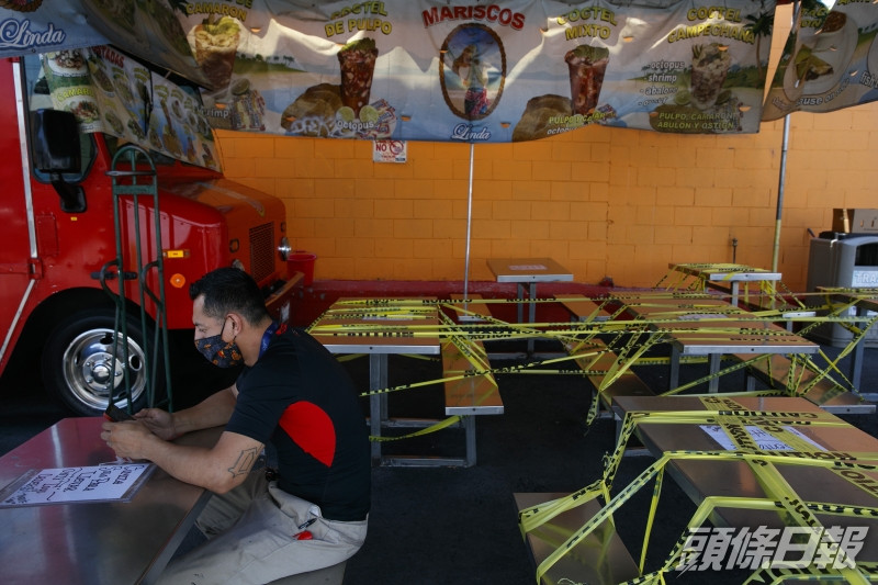 美國加州再次關閉餐廳及酒吧。AP