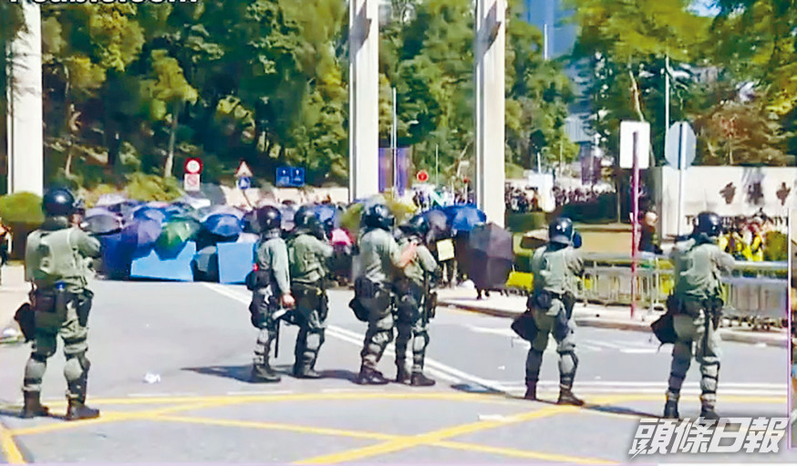 【中大風暴】警:從沒打算攻佔校園 行動只為奪回二號橋