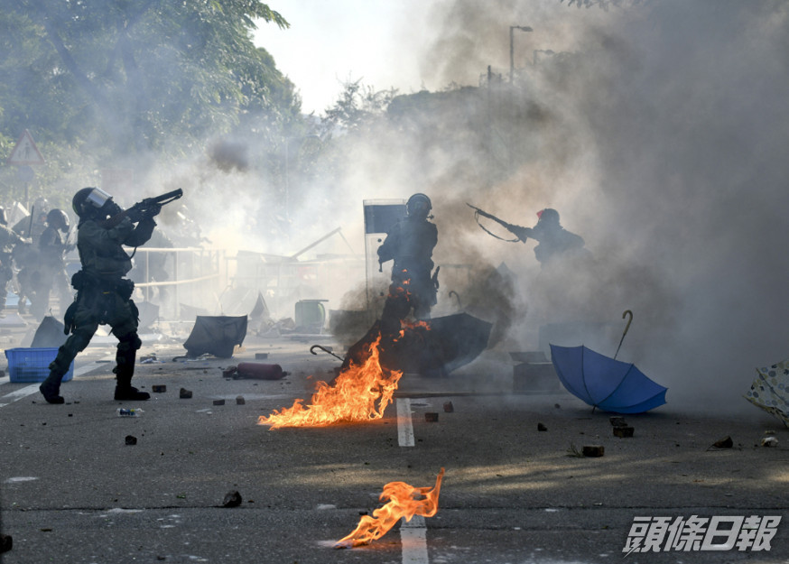 前年11月11日有網民發起「大三罷」,多區爆發衝突事件。 資料圖片