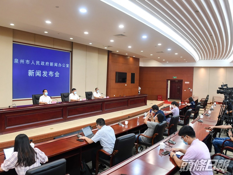 州市召開新冠疫情防控新聞發佈會。新華社