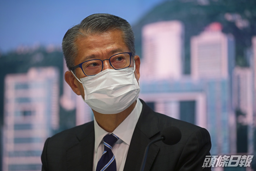 陳茂波指大規模強制檢測能為恢復經濟活動創造條件。資料圖片