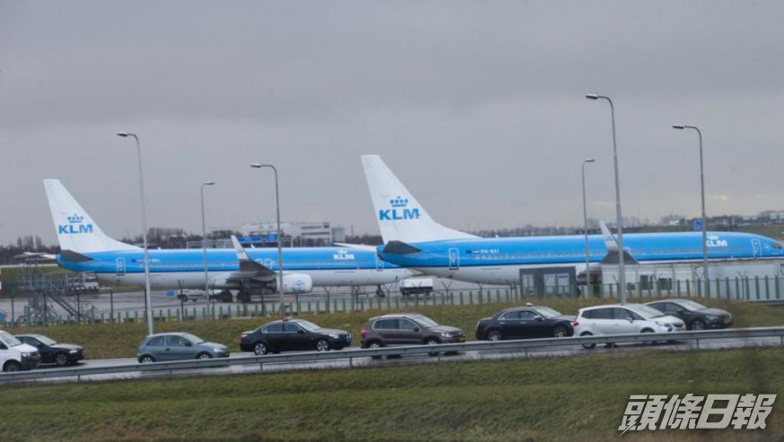 阿姆斯特丹斯希普霍爾機場的升降航班將被削減。AP