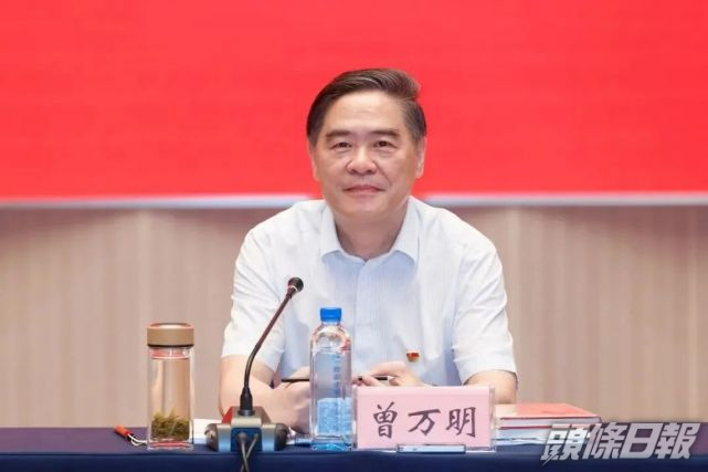 曾萬明去世,終年57歲。