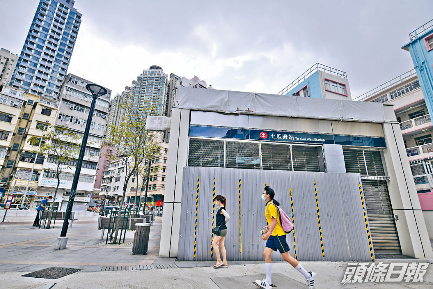 屯馬綫通車後,新城巴沿綫巴士路綫客量料受影響。