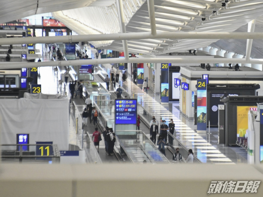 政府擬在5月7日起撤銷愛爾蘭及英國登機限制的措施。資料圖片