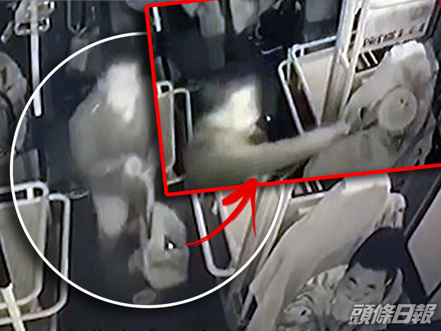 黑龍江老翁疑不滿巴士開得慢, 竟以買餸車擊暈司機。網圖