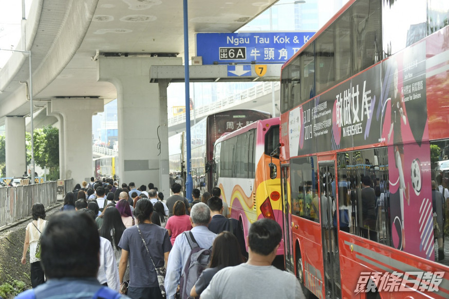 九龍區上班時間交通情況較10年前惡化。資料圖片